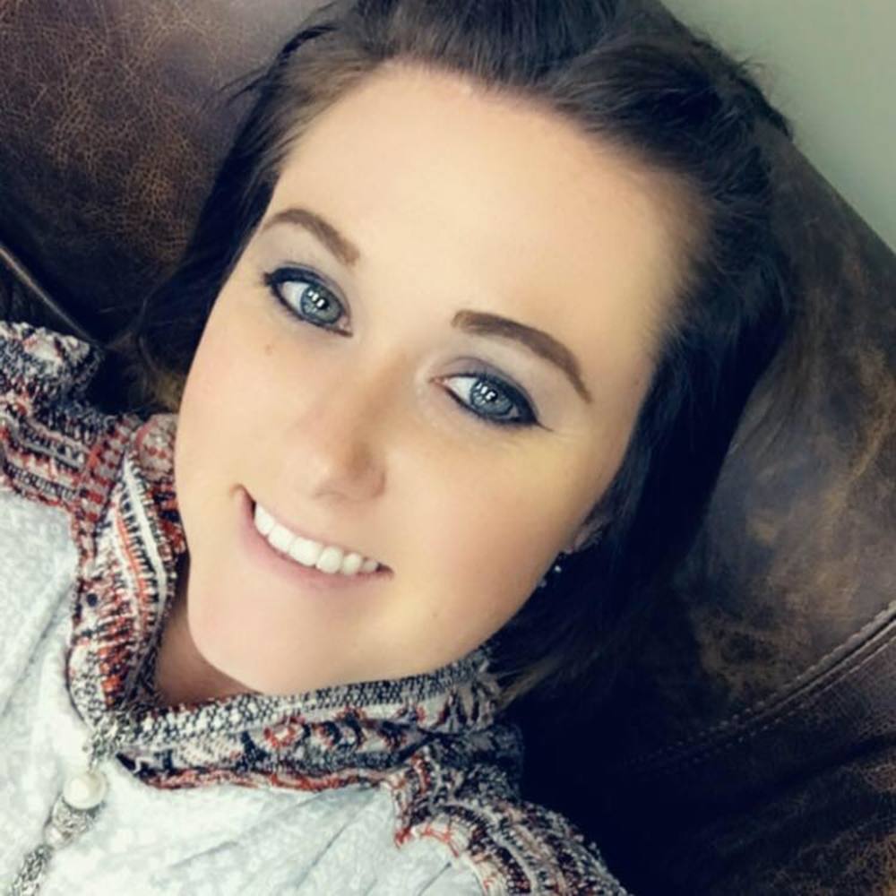 Meet your Posher, Carley